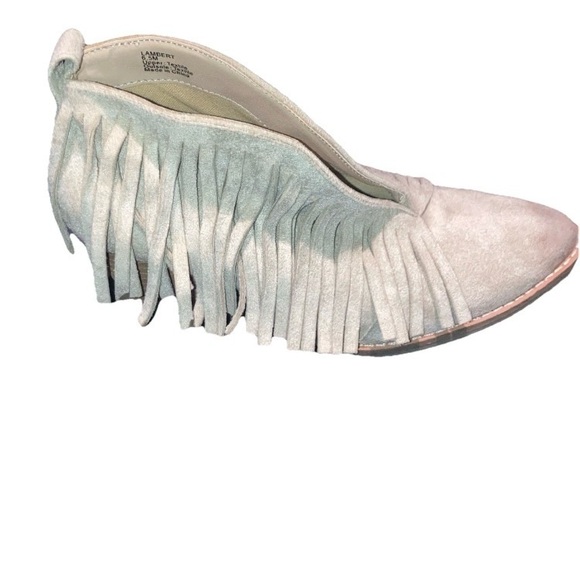 Coconuts by Matisse Shelton Ankle Boot Womens Sz 6.5 Faux Suede Fringe Point Toe - Picture 2 of 8